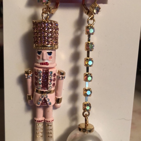 NWT Sparkly Rhinestone BETSEY JOHNSON Pink Nutcracker Jeweled  Holiday Earrings - Picture 4 of 17